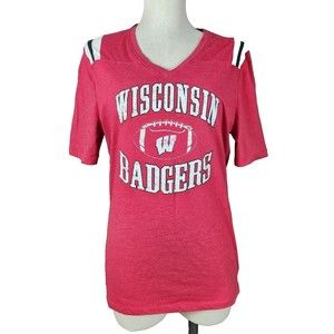 Wisconsin Badgers Distressed V-neck T-shirt L
